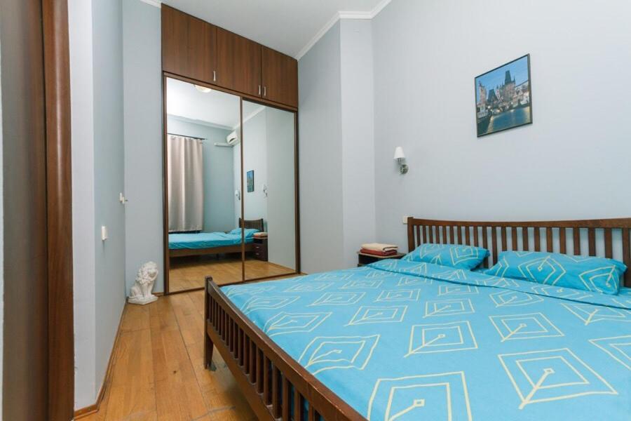 Apartments in Center metro Olimpiyskay Velyka Vaselkivska street Kiev Eksteriør bilde